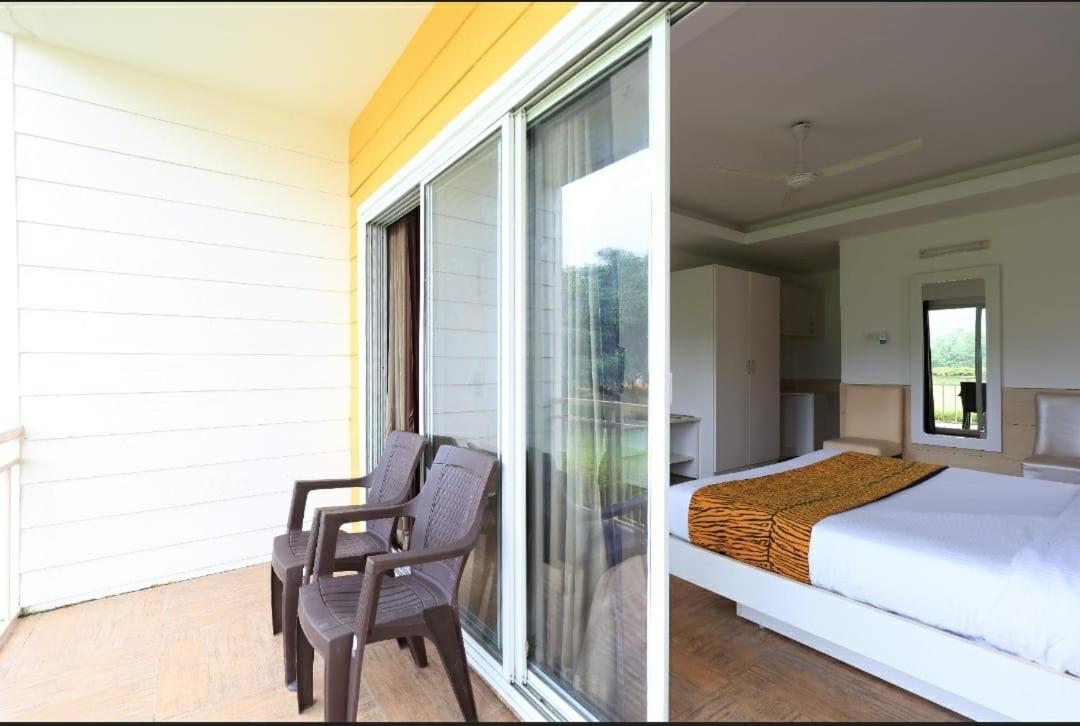 Lime Wood Riverside Resort Jim Corbett National Park Zewnętrze zdjęcie